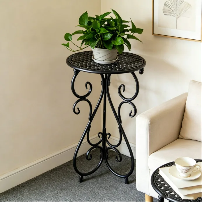 Side few wrought iron retro coffee small round table American simple home sofa balcony small coffee