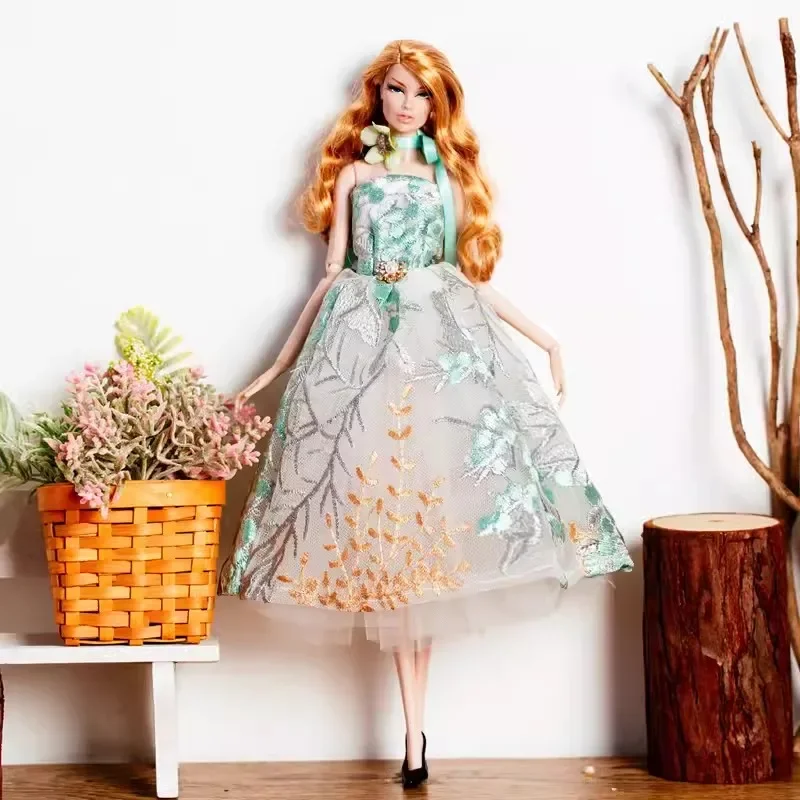 Handmade 1/6 Girl Doll Clothes High-end Embroidered Evening Dress Long Skirt for Dolls 30cm Babi Blythe PP Doll Accessories Toys