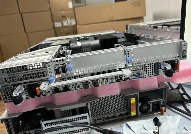 Original PowerEdge 2u X86 CPU Server R740 R740XD R750 R750XS R760 R760XS R760XD R760XD2 Gpu Ai Lagerung Rack Server