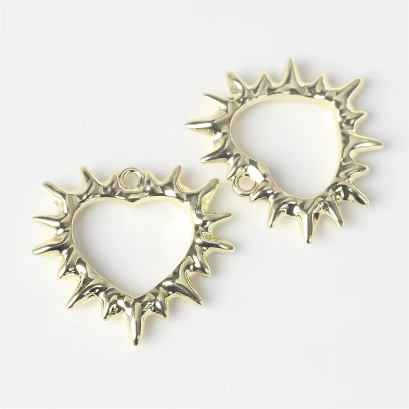 10pcs Handmade Love Heart Shape Pendants Golden Color Hollow Alloy Pendant Charms Diy Necklace Earrings Jewelry Making Findings
