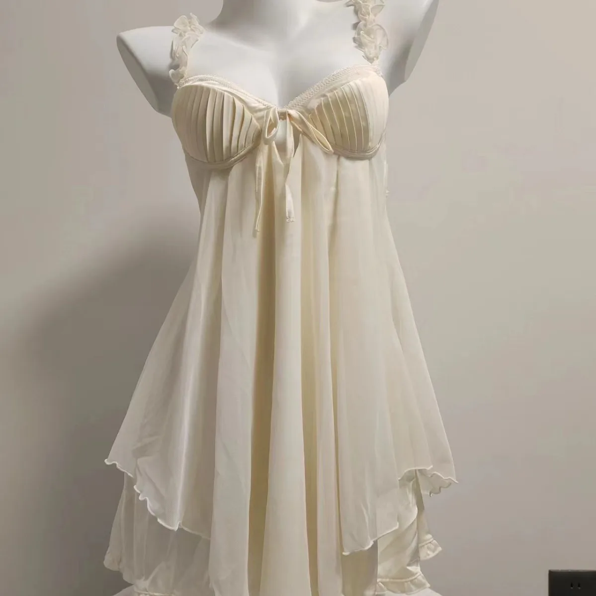 

Sexy Pajama Women's Evening Gown, Chest Cushion With Mushroom Edge Mesh Suspender, Women's Pajama