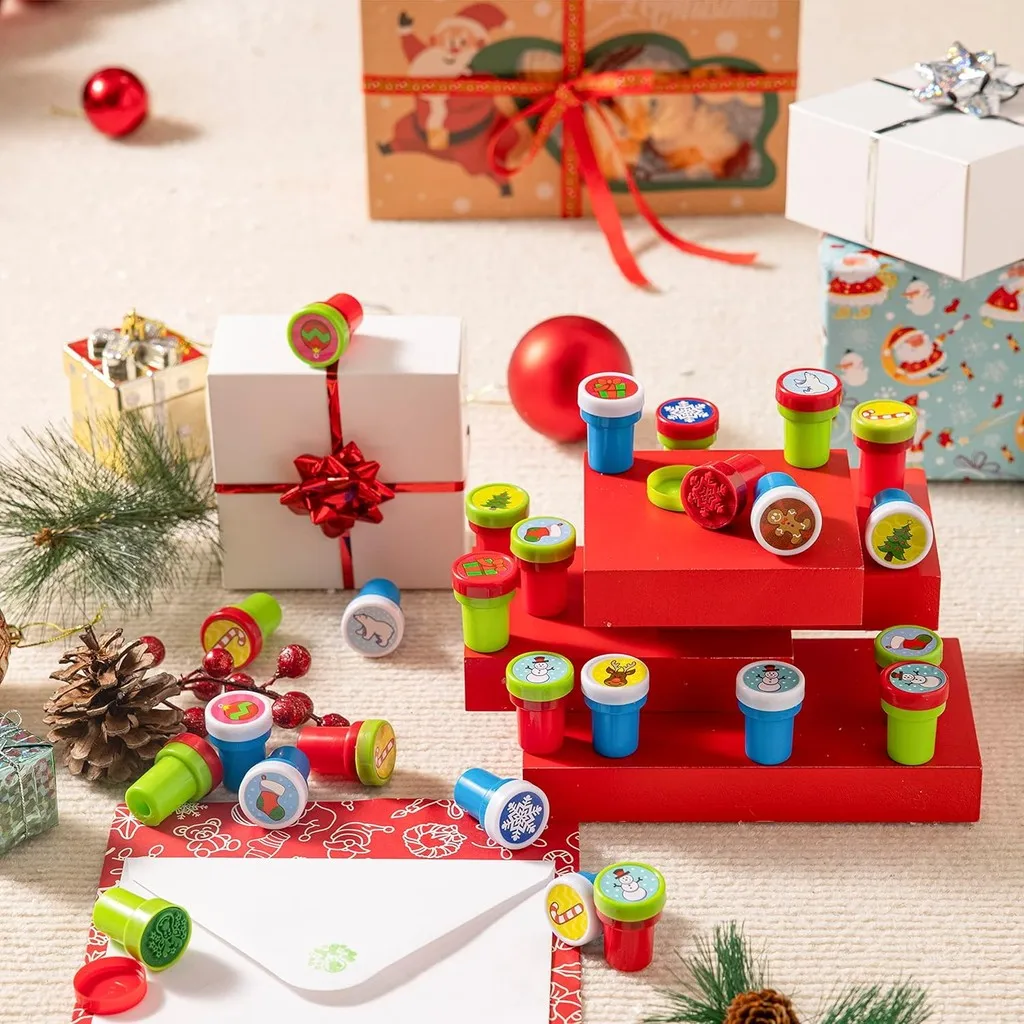 10/24PCS Kerst Diverse Stempels Kinderen Zelfinktende Stempels (24 Verschillende Ontwerpen, Plastic Stempels) voor Kerst Feestartikelen
