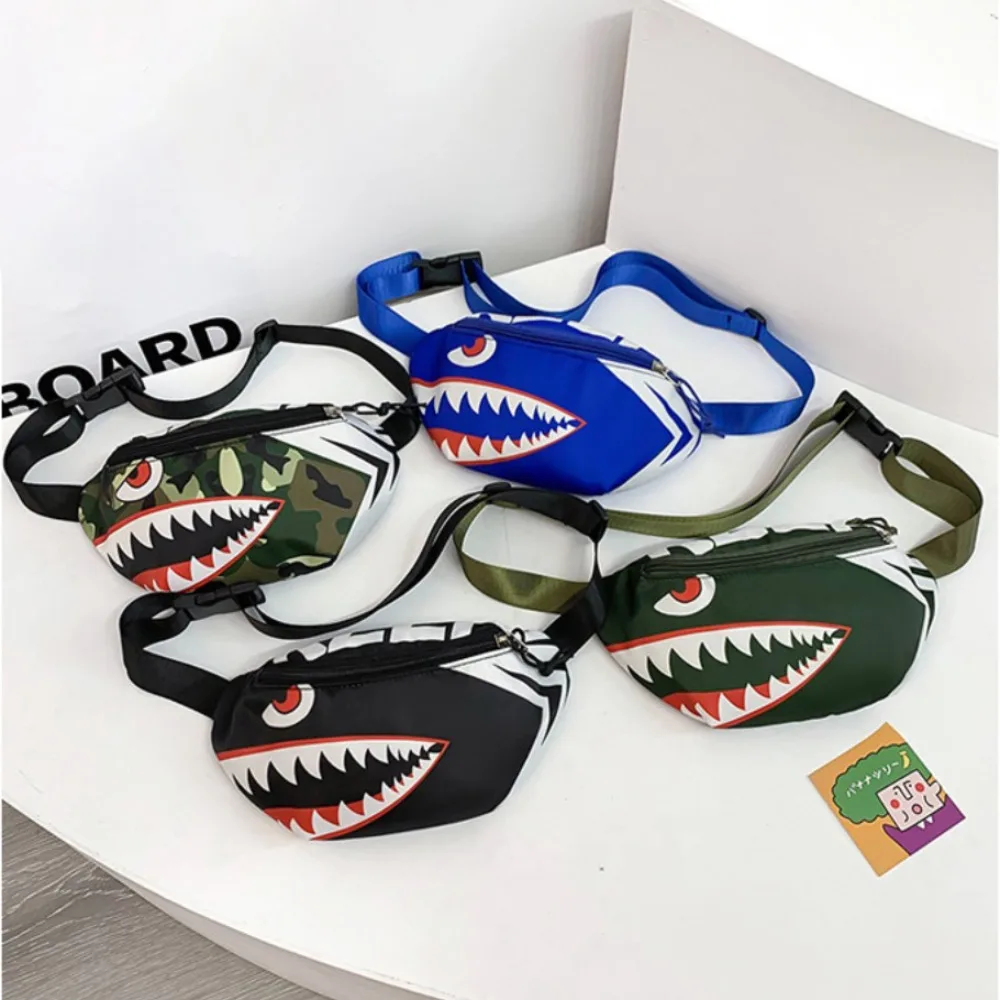 Fashion Nylon Shark Pattern Chest Bag Zipper Printing Crossbody Chest Bag Cartoon Shark Waist Bag view 5
