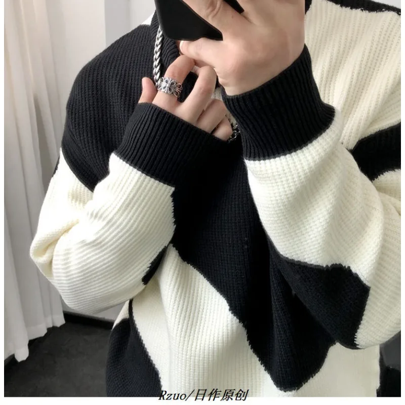 سترة كورية للرجال للخريف والشتاء سترة فضفاضة غير رسمية عصرية بأكمام طويلة وألوان متباينة ورقبة مستديرة