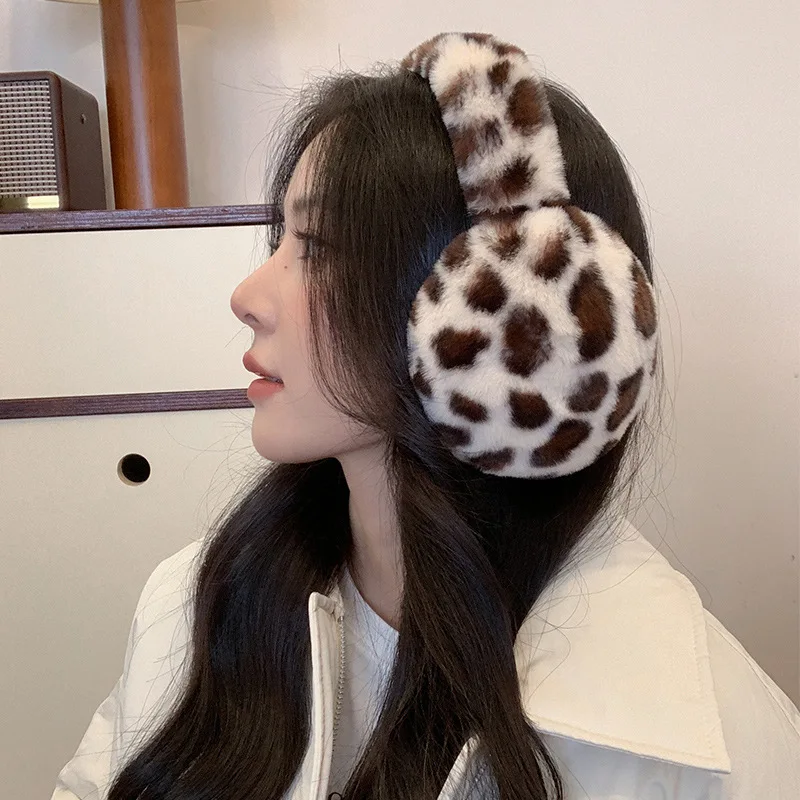 4-color Winter New Leopard Print Earmuffs Girls Fashion All-match Warm Outdoor Cold Protection Earmuffs Christmas Presents