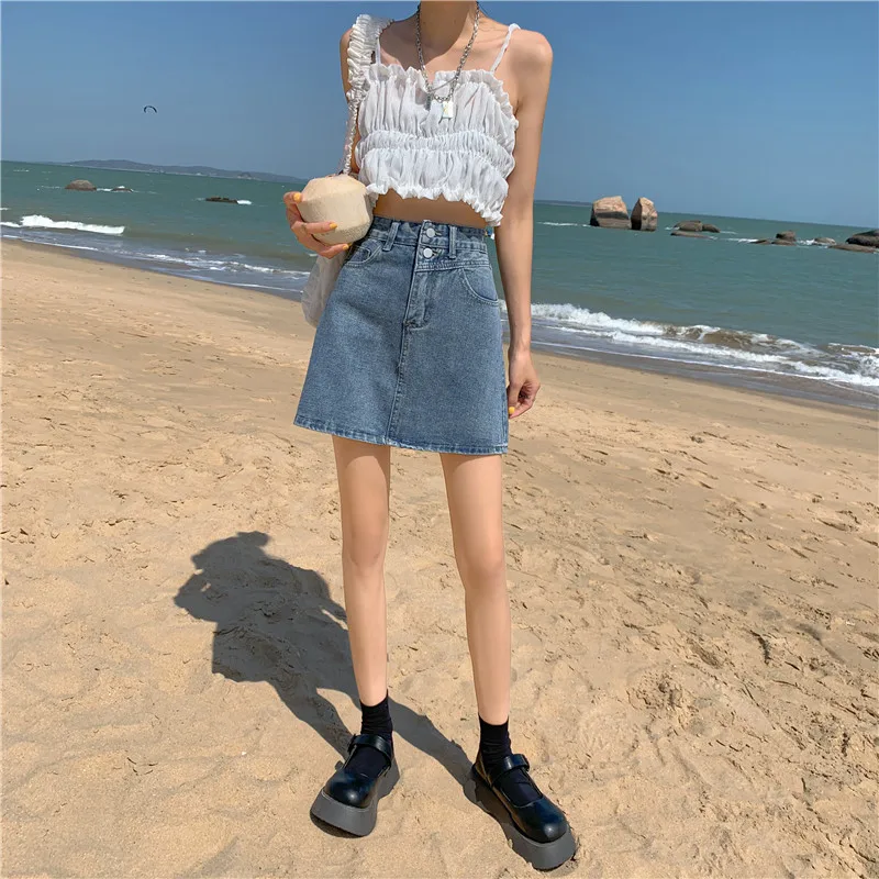 Dżinsowa spódniczka z wysokim stanem damska lato 2025 koreańska wersja designerska linia A wyszczuplająca i podkreślająca biodra krótka spódniczka damska