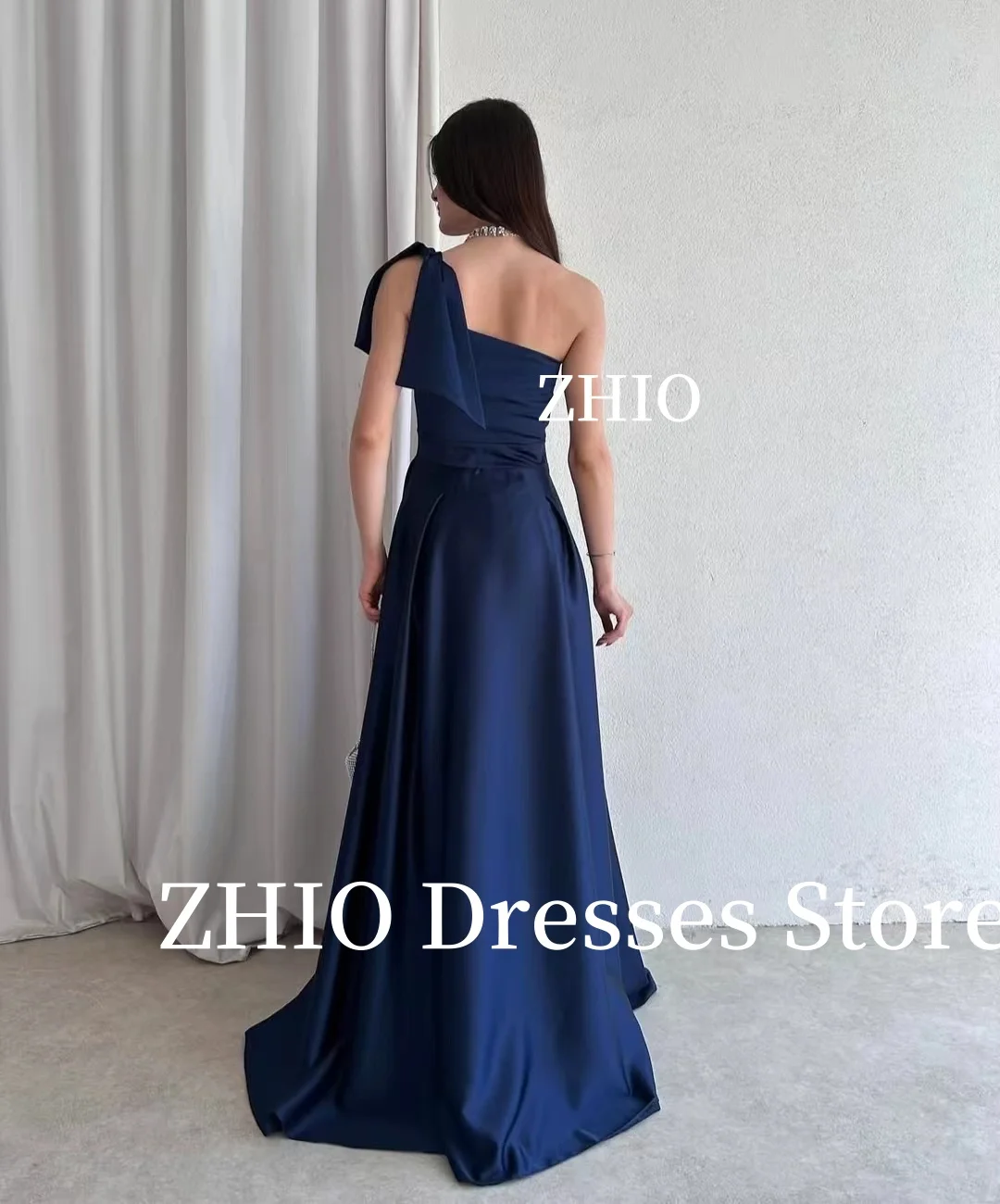 فساتين سهرة ZHIO باللون الأزرق الداكن بفيونكة كتف واحدة على شكل حرف A بطول الأرض مناسبة رسمية فستان حفلة موسيقية مخصص أنيق