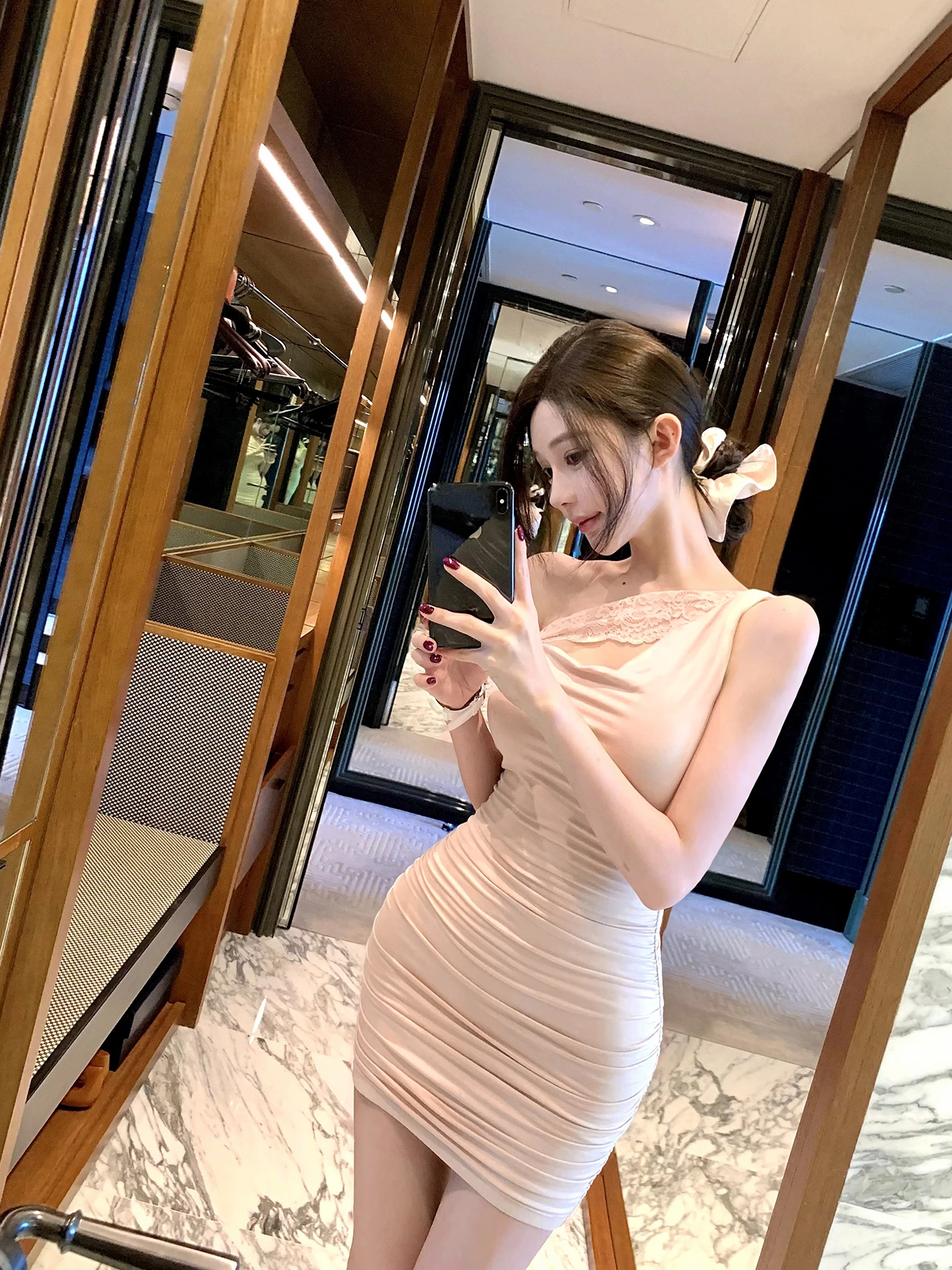 

Корейский комплект из двух предметов: вязаный топ с открытыми плечами и юбка-обертка с кружевом Pure Desire для женщин