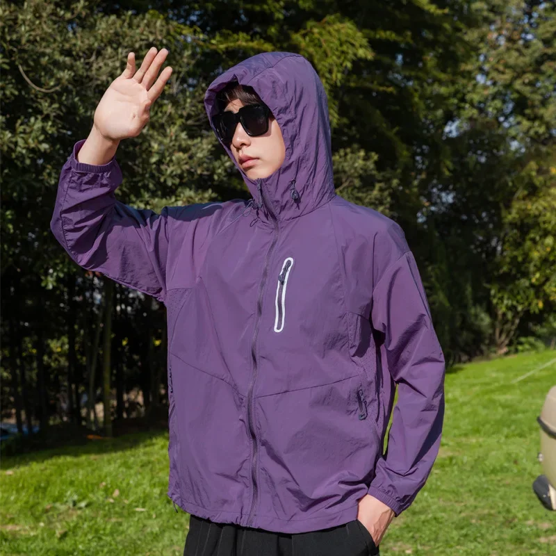 UPF50+ Thin Jacket Spring Casual Versatile Multi Pocket Hooded Fishing Jacket for Couples Outdoor Travel Sunscreen Clothing