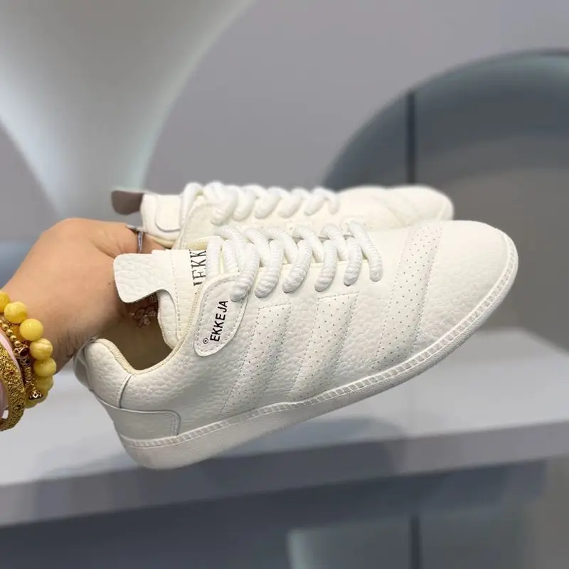 Nouvelles Chaussures Décontrac - Outdoor Lighting Trends 2026 avis et prix