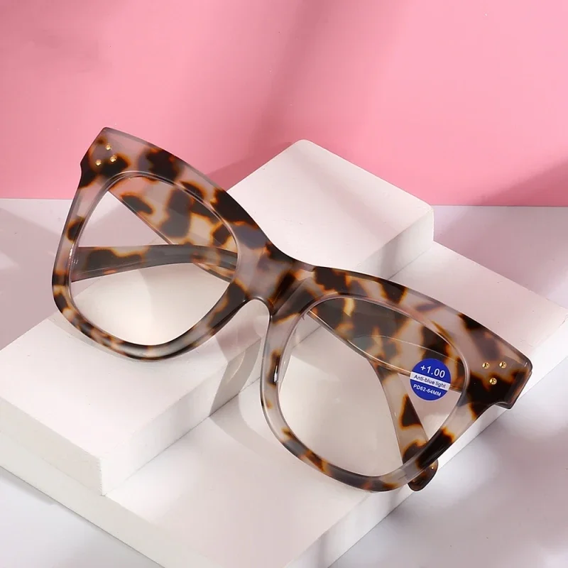 New Trend High Definition Reading Glasses Anti-blue Light Optical Spetacle Computer Eyewear Fashion Brand Farsighted Eyeglasses