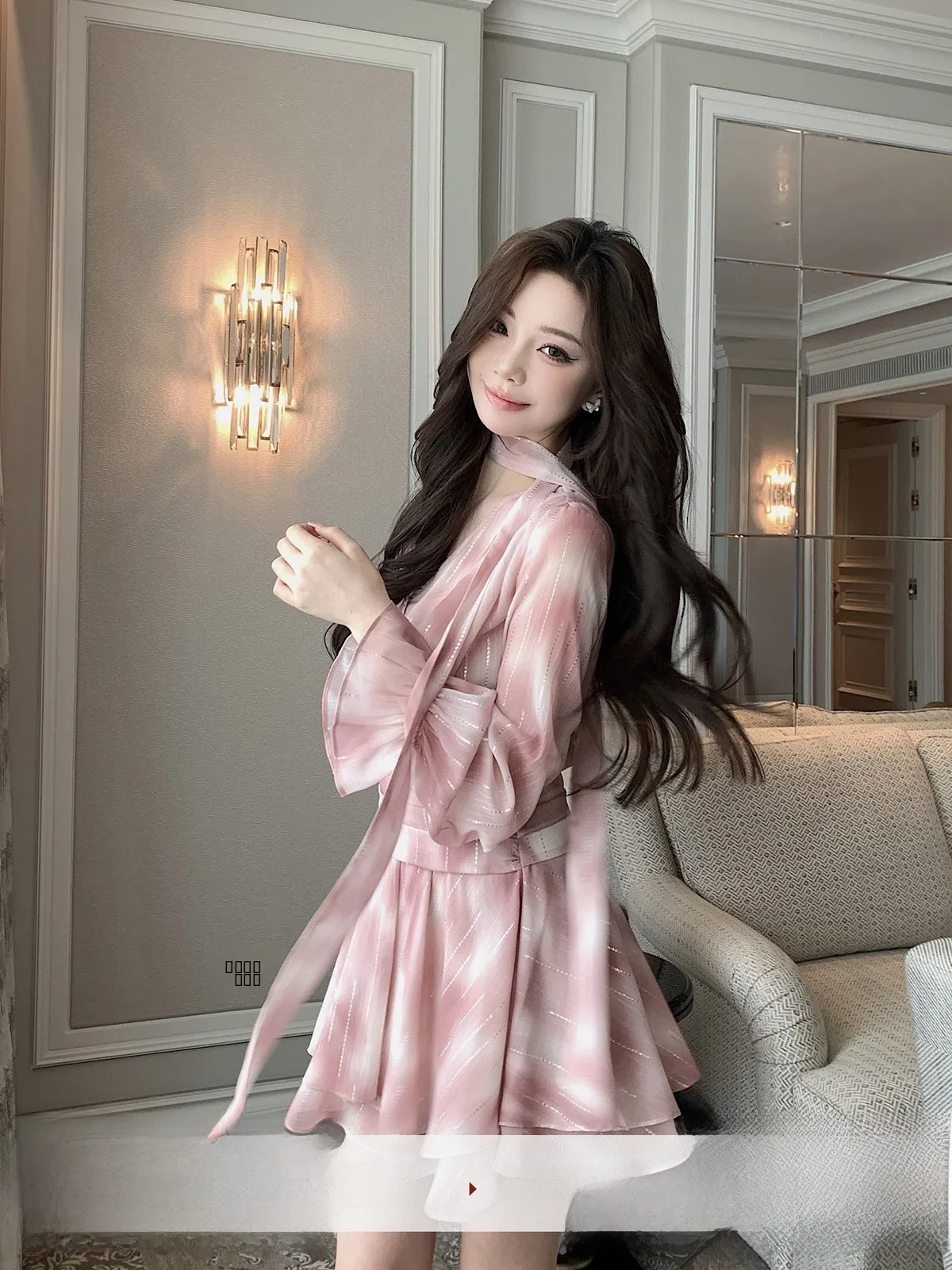 

Новая женская юбка Ele Spring Dr. Qiuyu Yao с рюшами, облегающая, для повседневной носки, из полиэфирного волокна, с V-образным вырезом