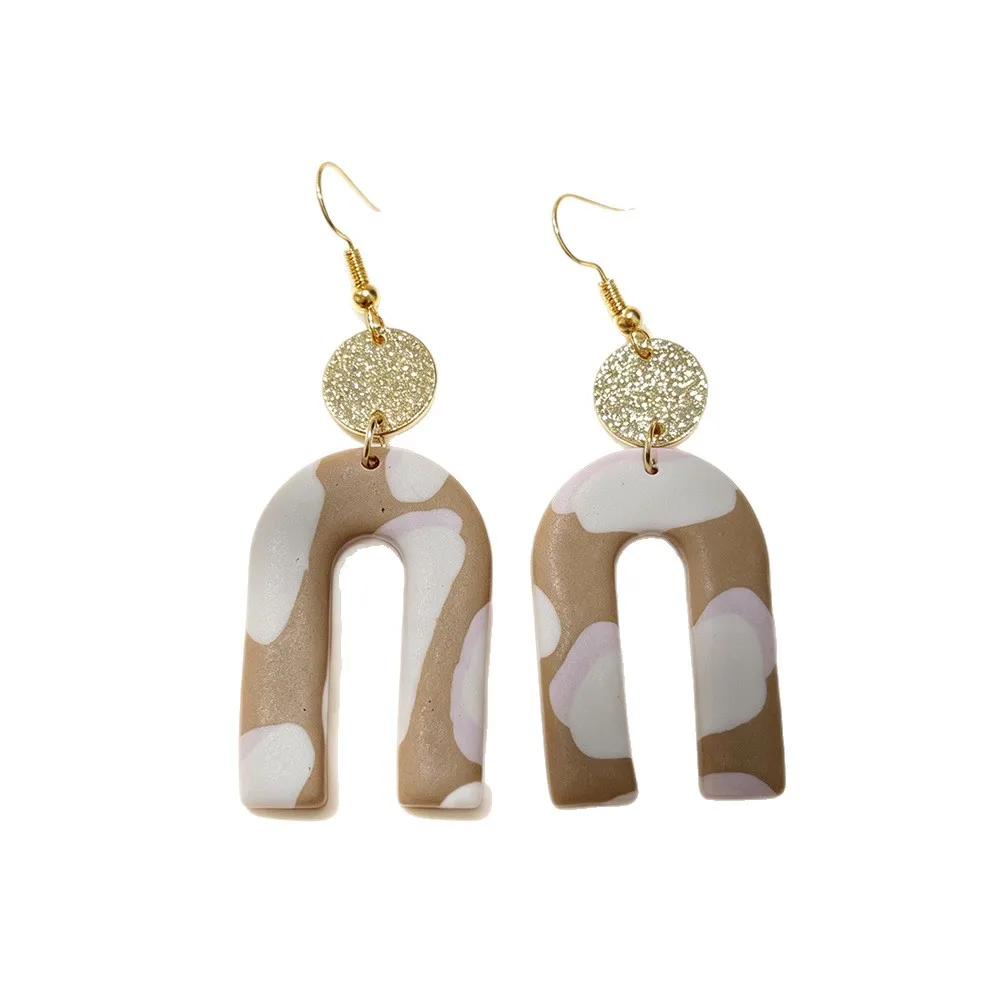 

Retro Maillard Milk Tea Contrast Color U-Shaped Polymer Clay Dangle Earrings Hypoallergenic Ear Hook Women Fashion Jewelry Gift