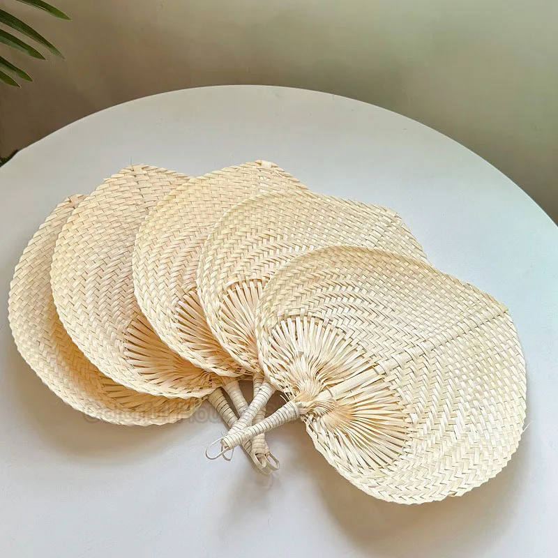 1pcs Wedding Decor Fans Bamboo Raffia Hand Fans for Guest Hand Weaving Fan for Summer Cooling Beach Wall Decor Party Favors