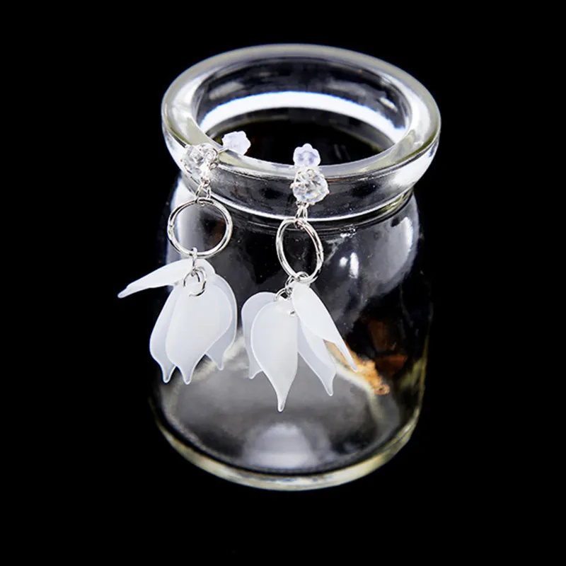 New Fashion Big White Flower Earrings For Women Jewelry Elegant Scrub Petal Earrings Crystal Ear Studs Jewelry Gift Wholesale