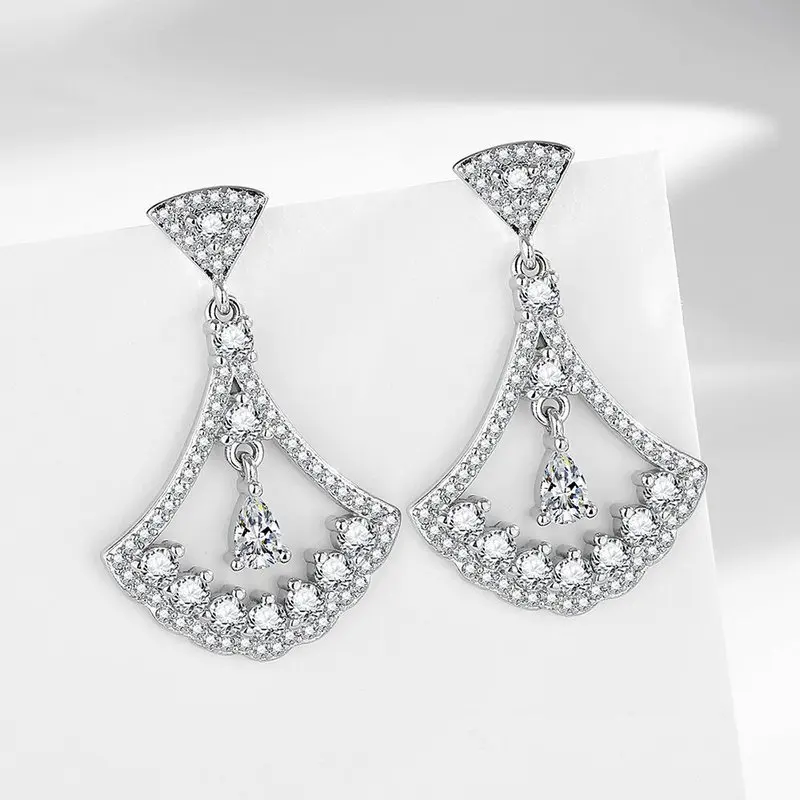 Bijoux exquis - Collection de boucles d'oreilles longues en cascade - Boucles d'oreilles hypoallergéniques - Boucles d'oreilles percées tendance pour femmes