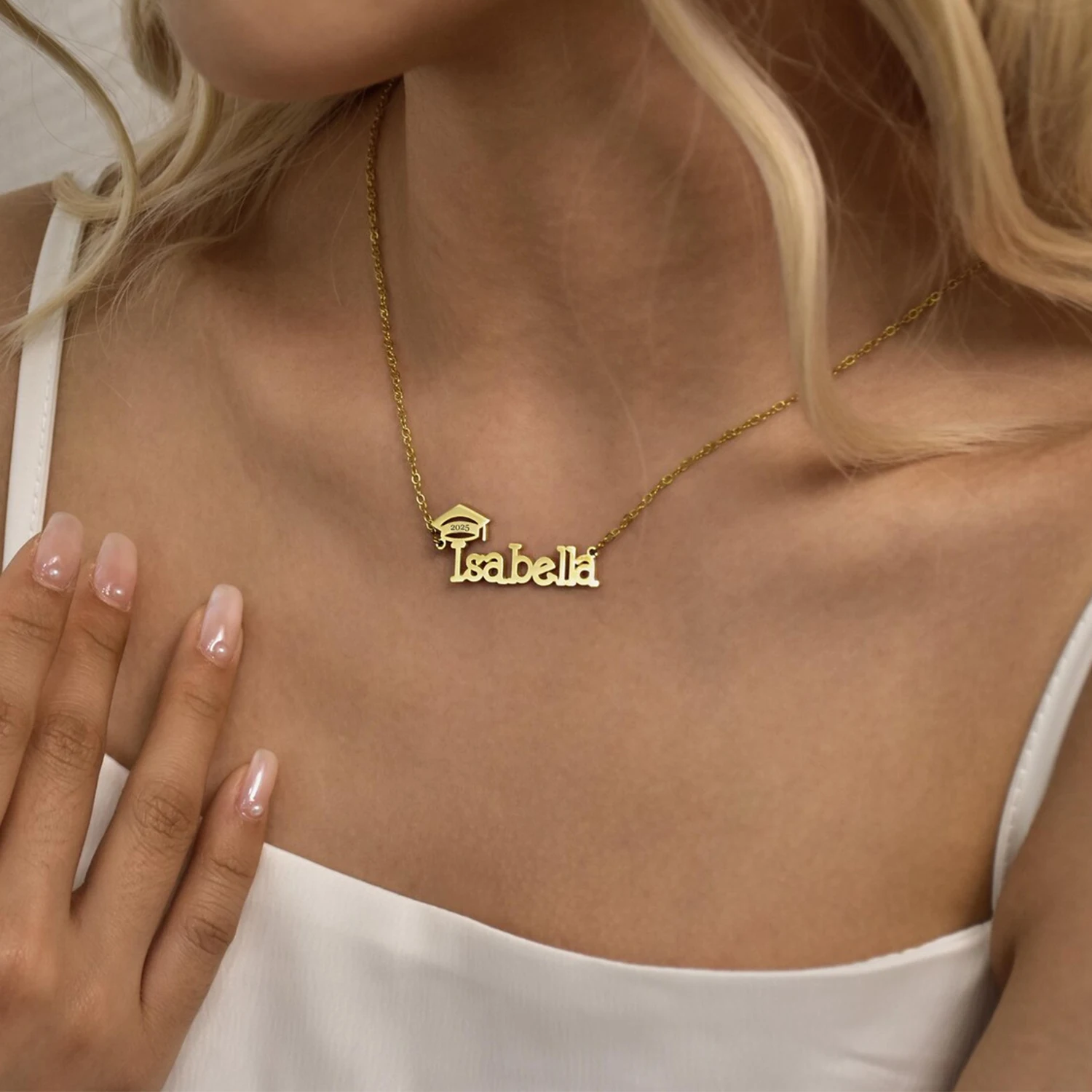 

Выпускное ожерелье с именем на заказ, подвеска из растворимого доски с гравировкой, позолоченная 18 карат, романтический подарок из нержавеющей стали для мужчин и женщин