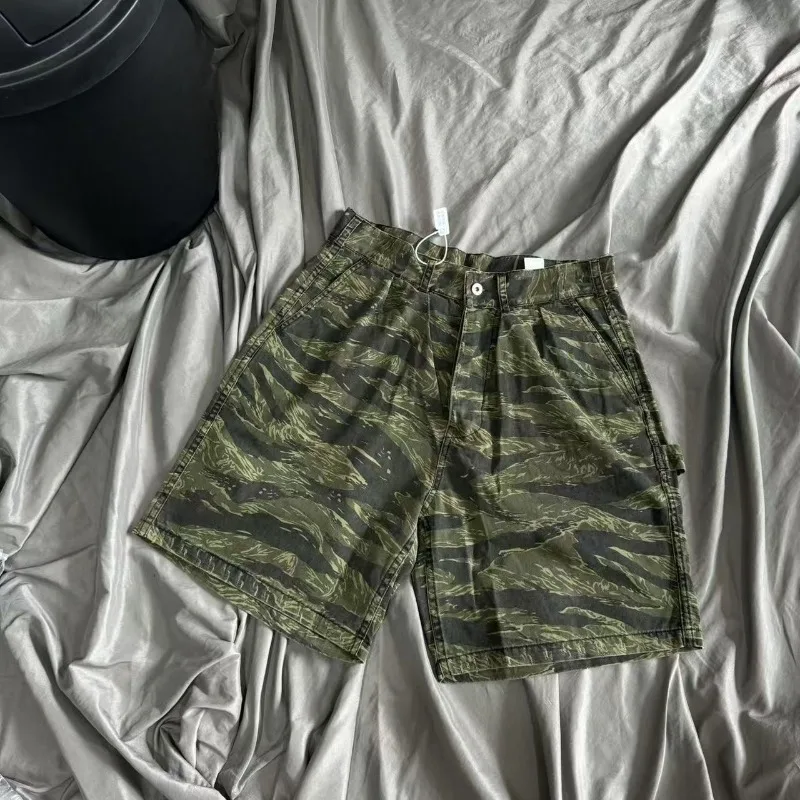 

Japanese MADNESS MDNS Tiger Stripe Pattern Camouflage Workwear Shorts Men Women Washed Distressed Loose Fit Short Pants