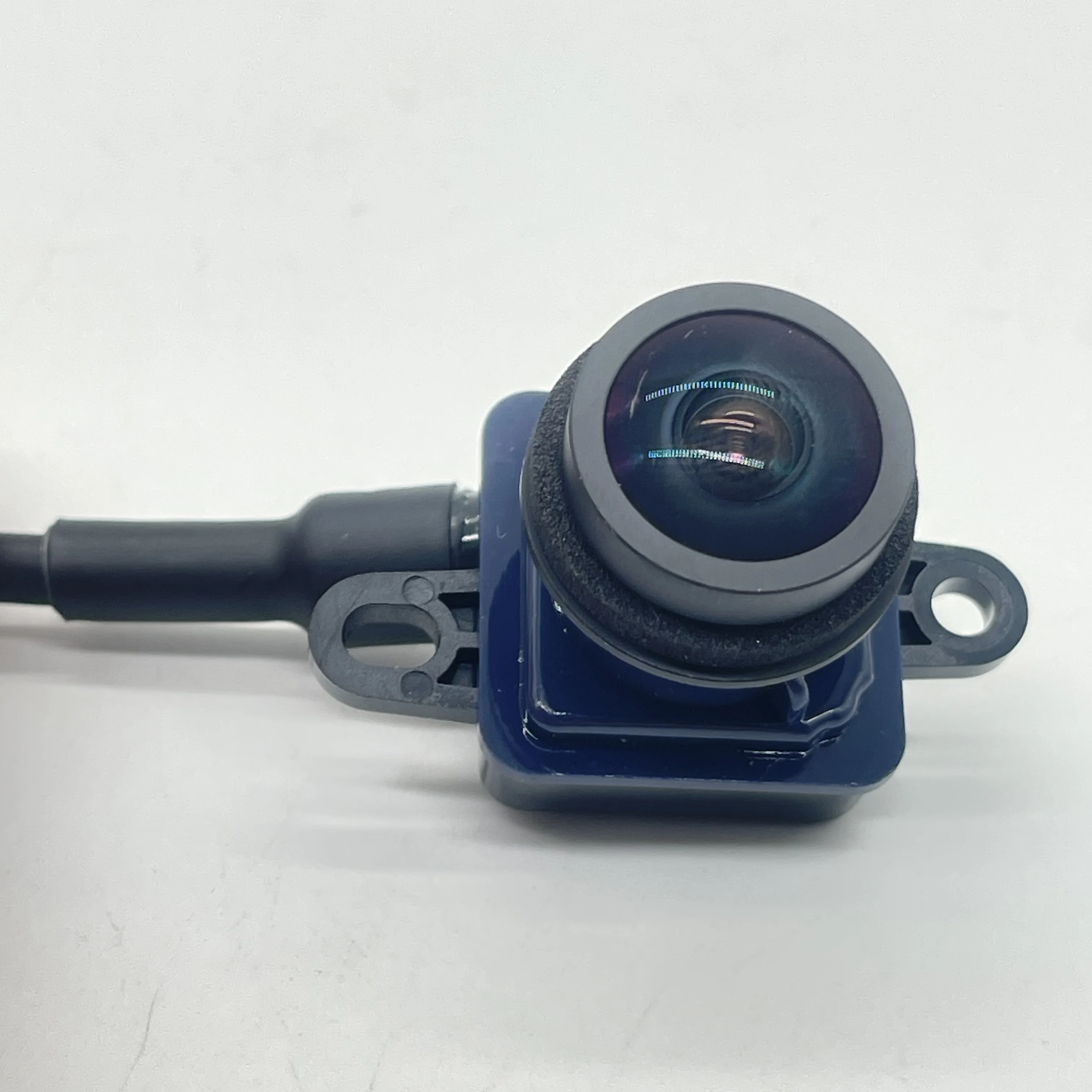 68417057AA NEW Reverse Assist Rear View Camera Back up Aid Parking Camera For RAM PROMASTER 1500 2500 3500 2018-2021 6MJ97ZZZAA - view 5