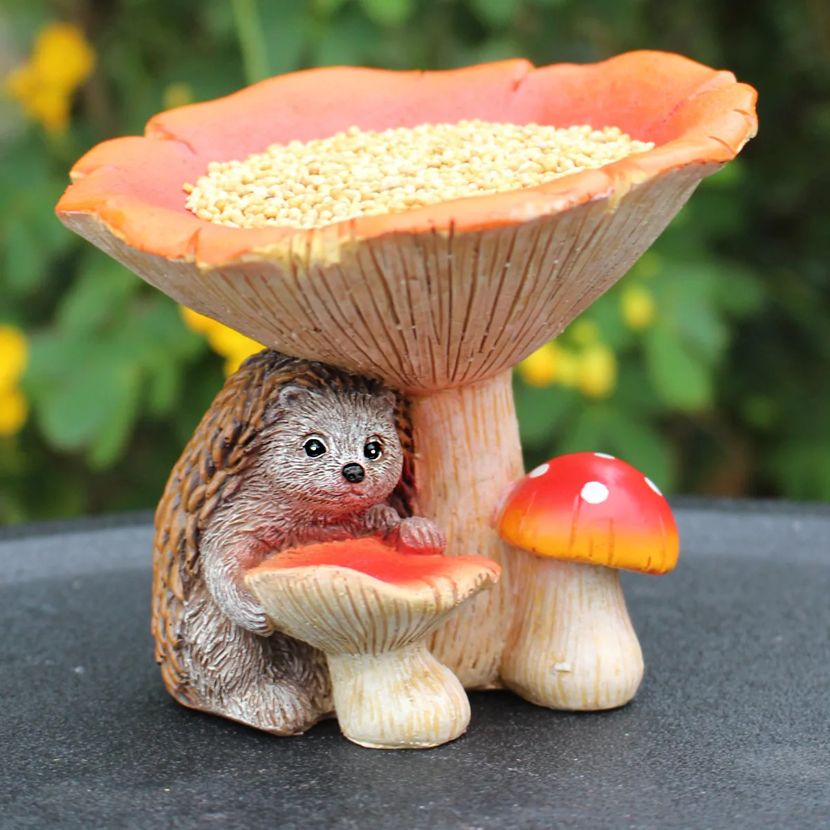 ‌Resin Hedgehog Mushroom Feeder - Bird Bath & Garden Decor for Yard‌