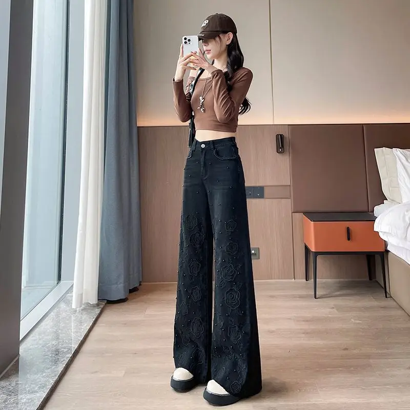 

Черные джинсовые женские весенне-осенние брюки с цветочной вышивкой, новый стиль, эластичные свободные модные универсальные брюки с высокой талией
