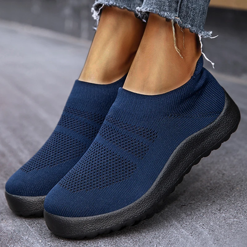 2024 New Women Sport Sneaker Flat Bottom Breathable Comfortable Women Sneakers Slip On Sock Solid Color Women\'s Running Shoe