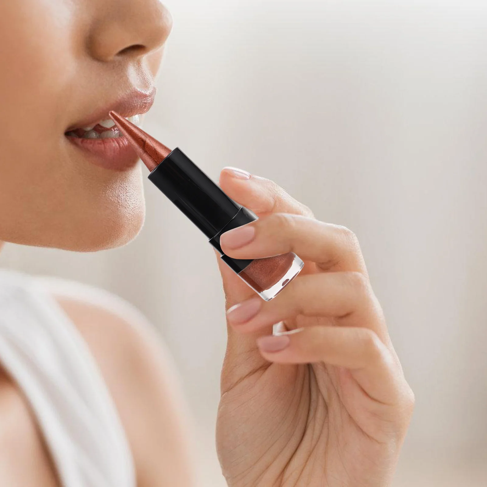 Caneta batom multiuso brilhante, ferramenta de maquiagem labial, delineador preciso, sombra, acessório de longa duração