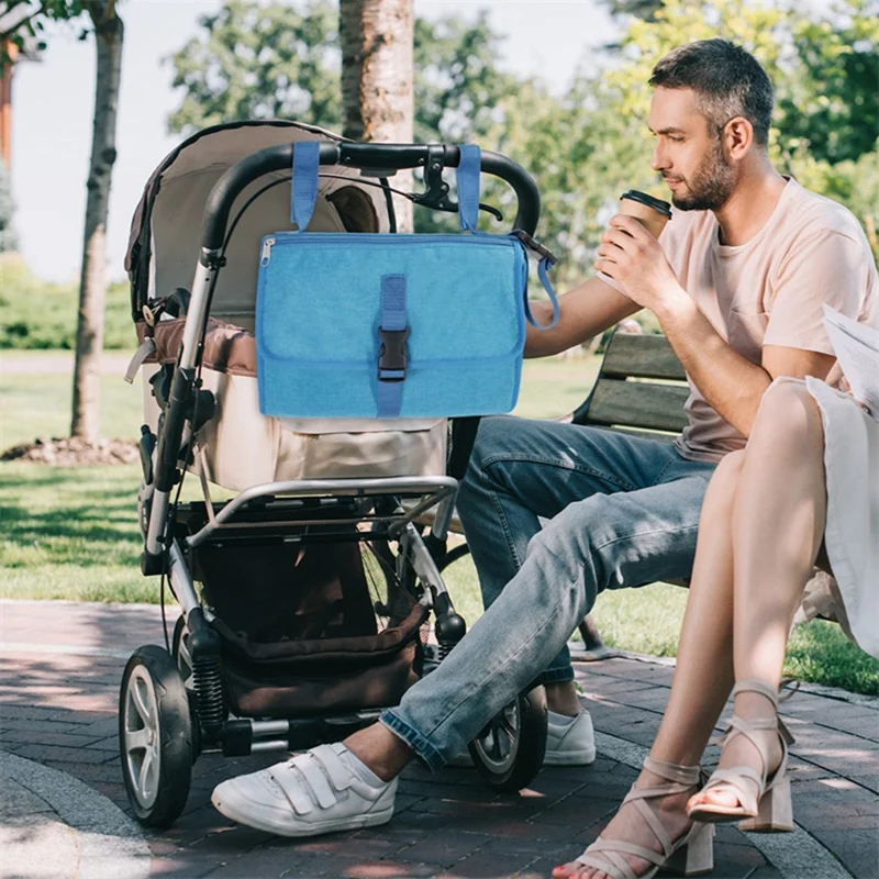 Almohadilla para cambiar pañales para bebé, almohadilla multifuncional impermeable y antiorina, con bolsa de toallitas húmedas, cómoda