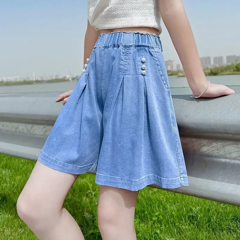 Girls shorts summer outside wear 2024 new big children foreign girls thin denim five children's  skirt trousers， sonic