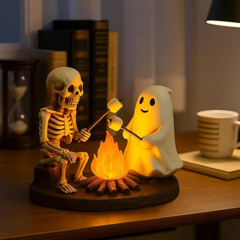 Realistic Flickering Flame And Roasting Marshmallow Resin Campfire Lamp - Outdoor-Like Light, Cozy Campfire Night Light, Suitable for Mantel, Bedroom, Study - Halloween And Year-Round Decoration