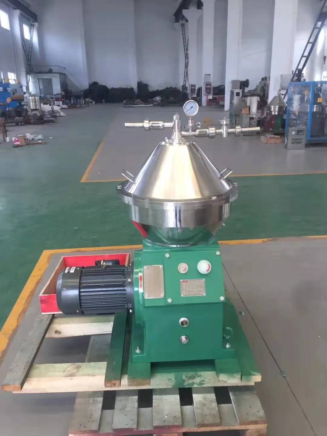 Oil Purifier (Fluid Separation) Disc centrifuge