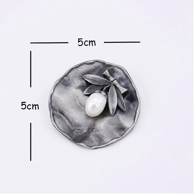 TANGTANG Vintage Brooch For Men And Women Simulated Pearl Brooch Retro Flower Butterfly Antique Black Brooch Pin Tin Alloy Metal