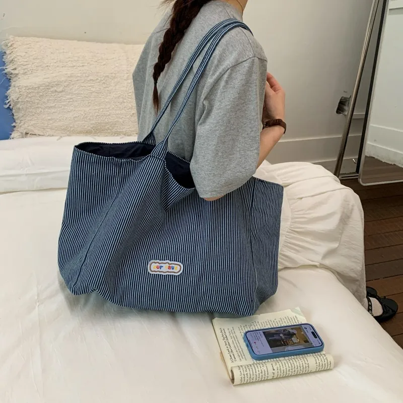 

Полосатая холщовая женская сумка-тоут большой вместимости, повседневная сумка через плечо с милой нашивкой, многоразовая сумка для покупок на каждый день