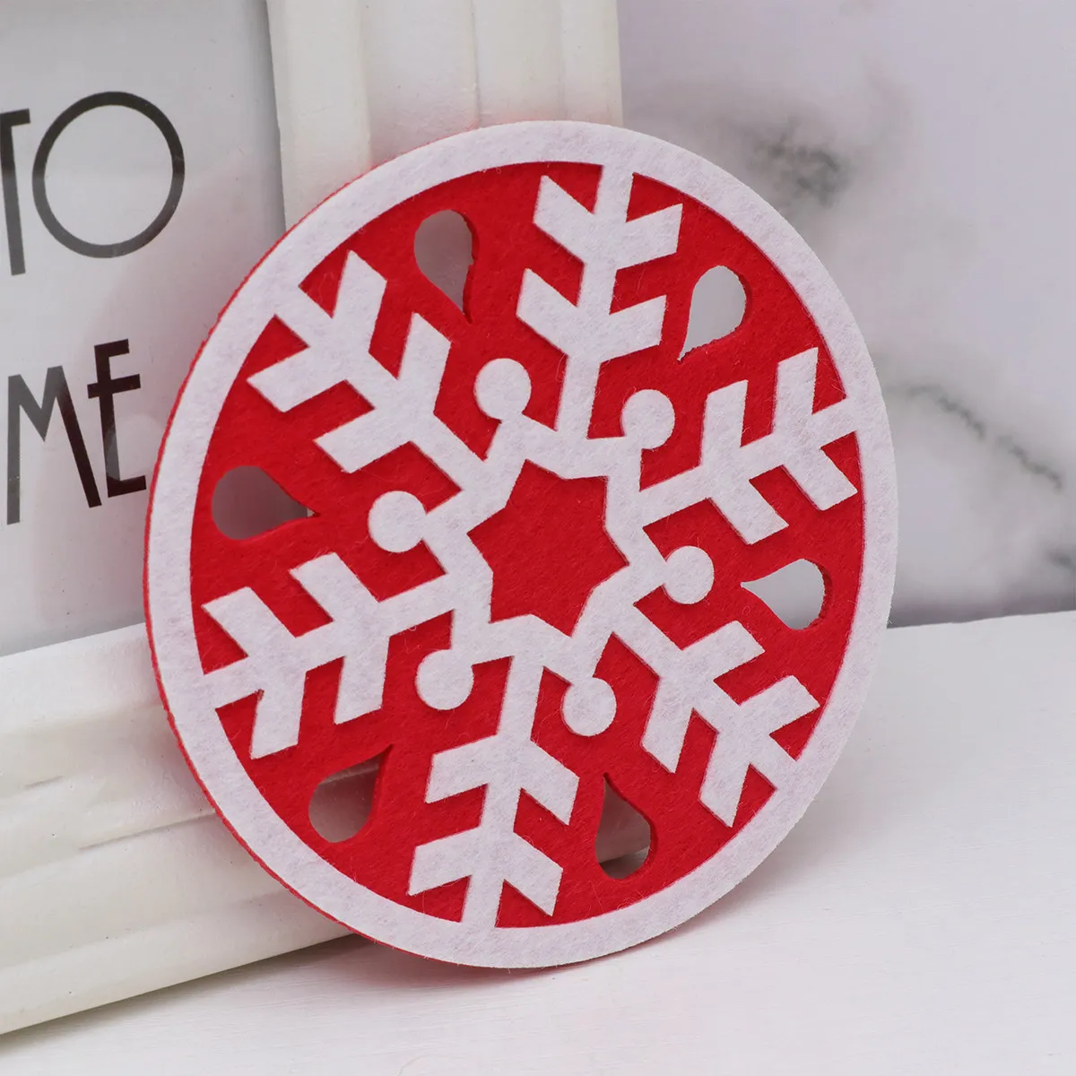 4Pcs Round Felt Coasters Non-Slip Heat Resistant Waterproof Absorbent Cup Mats for Tea Coffee Bottles Home Kitchen Decor Gift
