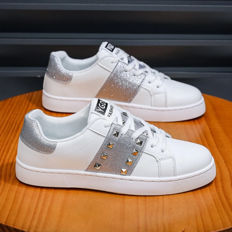 Glitter Sequin Casual Shoes for Man Casual Sneaker Rivets Skateboard Shoes Designer Luxury Trainers for Man