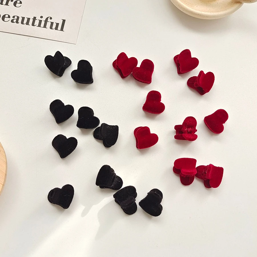 10Pcs/lot Matte Heart Shape Red Black Mini Hair Claws Clip Crab Baby Girls Plastic Women Barrettes Styling Accessories