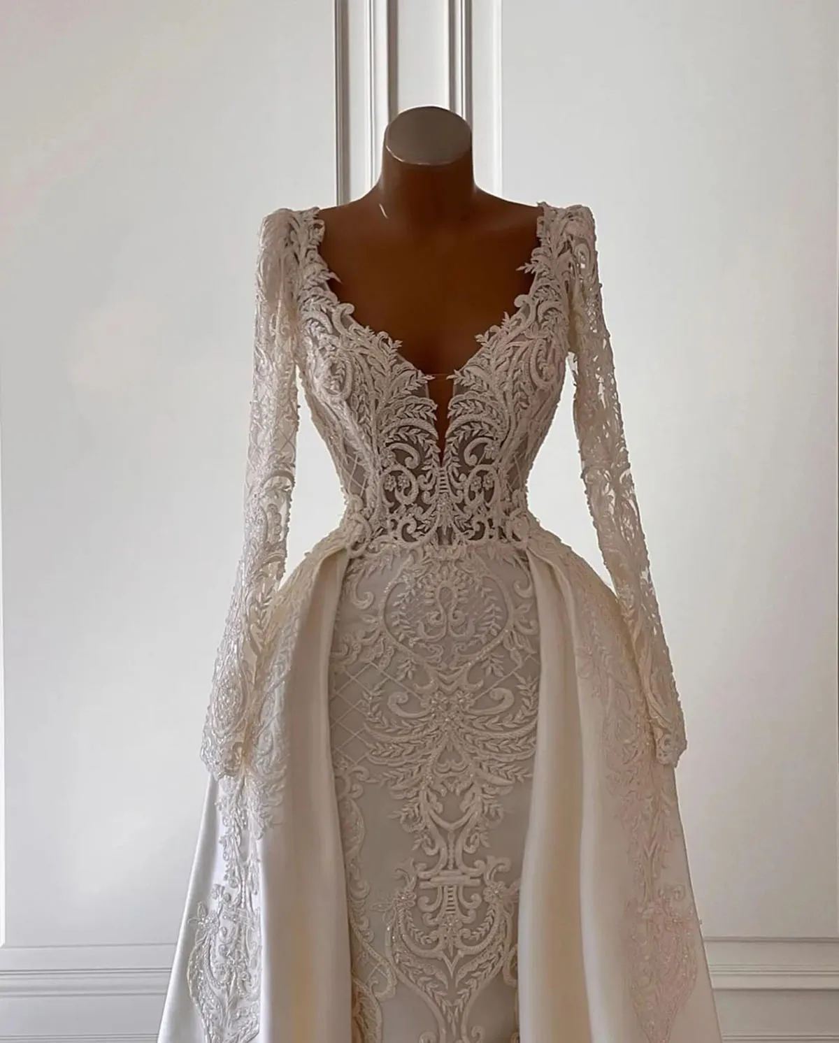 3D Applicaties Trouwjurk Sexy V-hals Lange Mouwen Custom Made Lace Bruids Gewaden Vestido De Novia