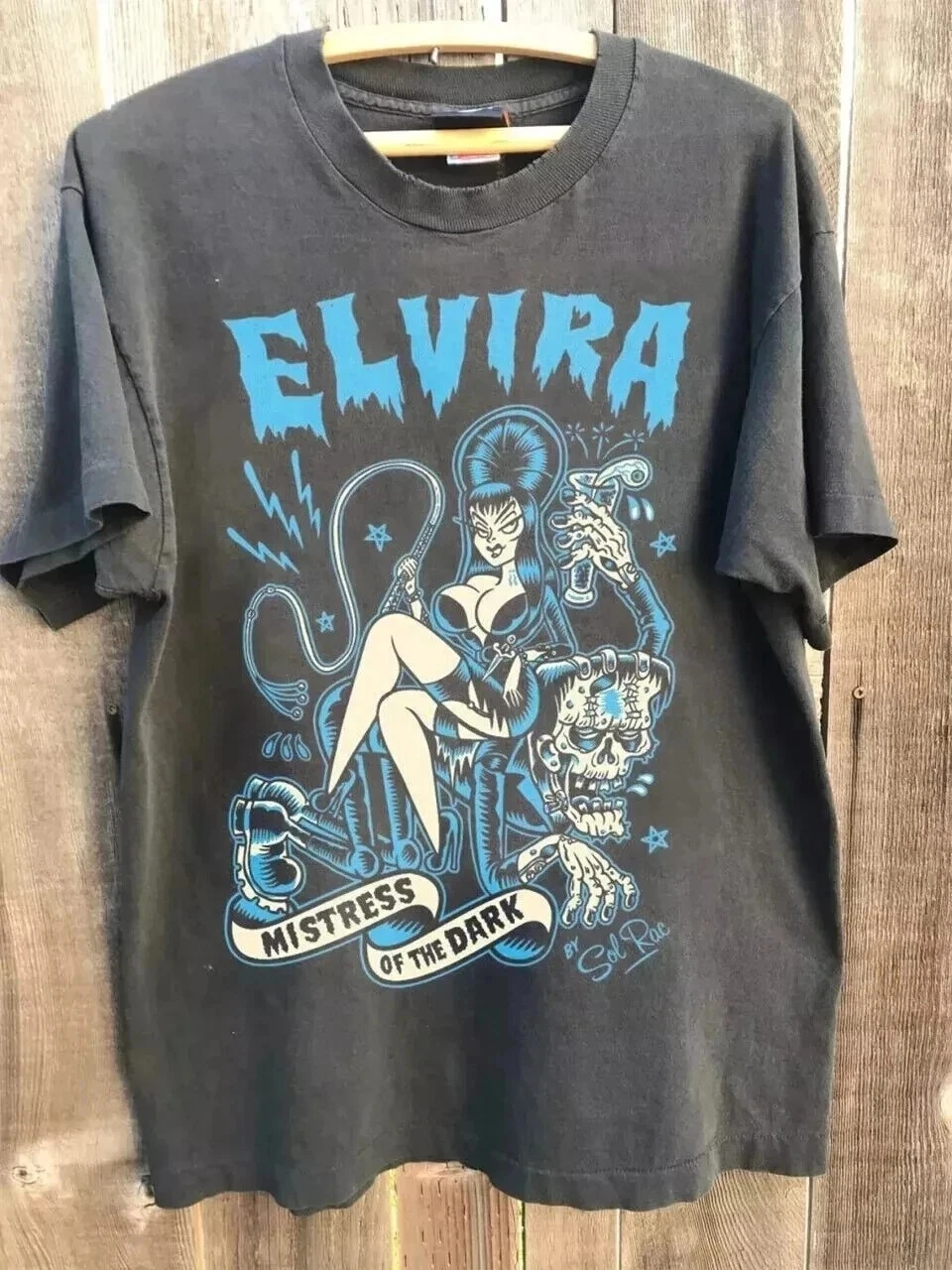 Elvira Mistress Of …