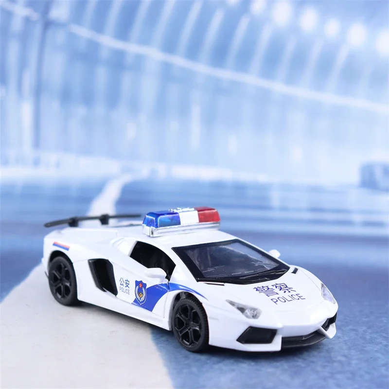 1:32 Lamborghini LP740 Police car High Simulation Diecast Car Metal Alloy Model Car Children's toys collection gifts Y12