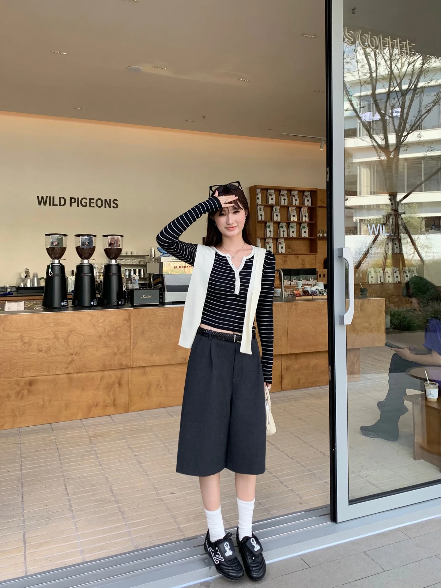 

Брюки White Studio Casual из шерсти с высокой талией, широкими штанинами, укороченные, свободного кроя, прямые брюки-чинос