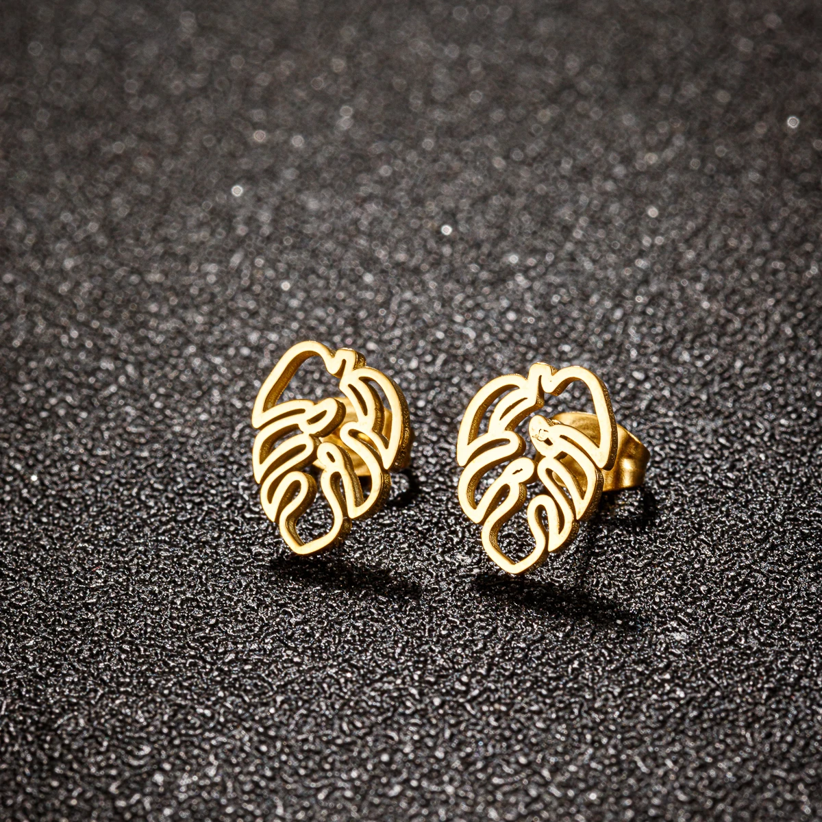 1 Pair New Fashion Small Monstera Leaves Ear Stud Stainless Steel Monstera Accessories Jewelry Gift