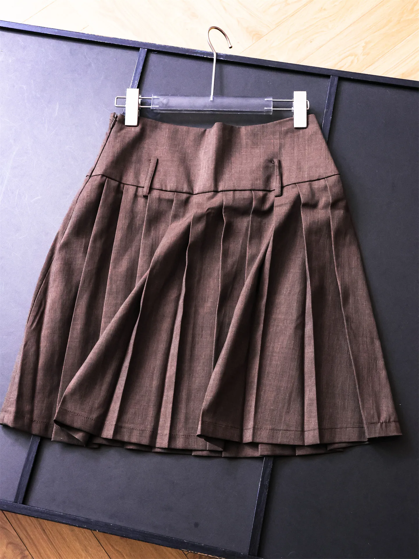 

High Waist A-Line Midi Skirt Pure Color Pleated Commuter Intelligence Sensation College Style Women's Half-length Skirt