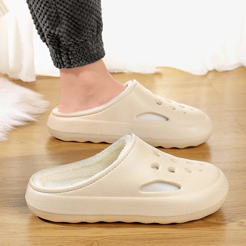 Winter Couple Clogs Fleece Lined Slippers Half Shoes for Men Mules Fur Indoor Open-back Casual Shoes Plush Slides Sandal 2025