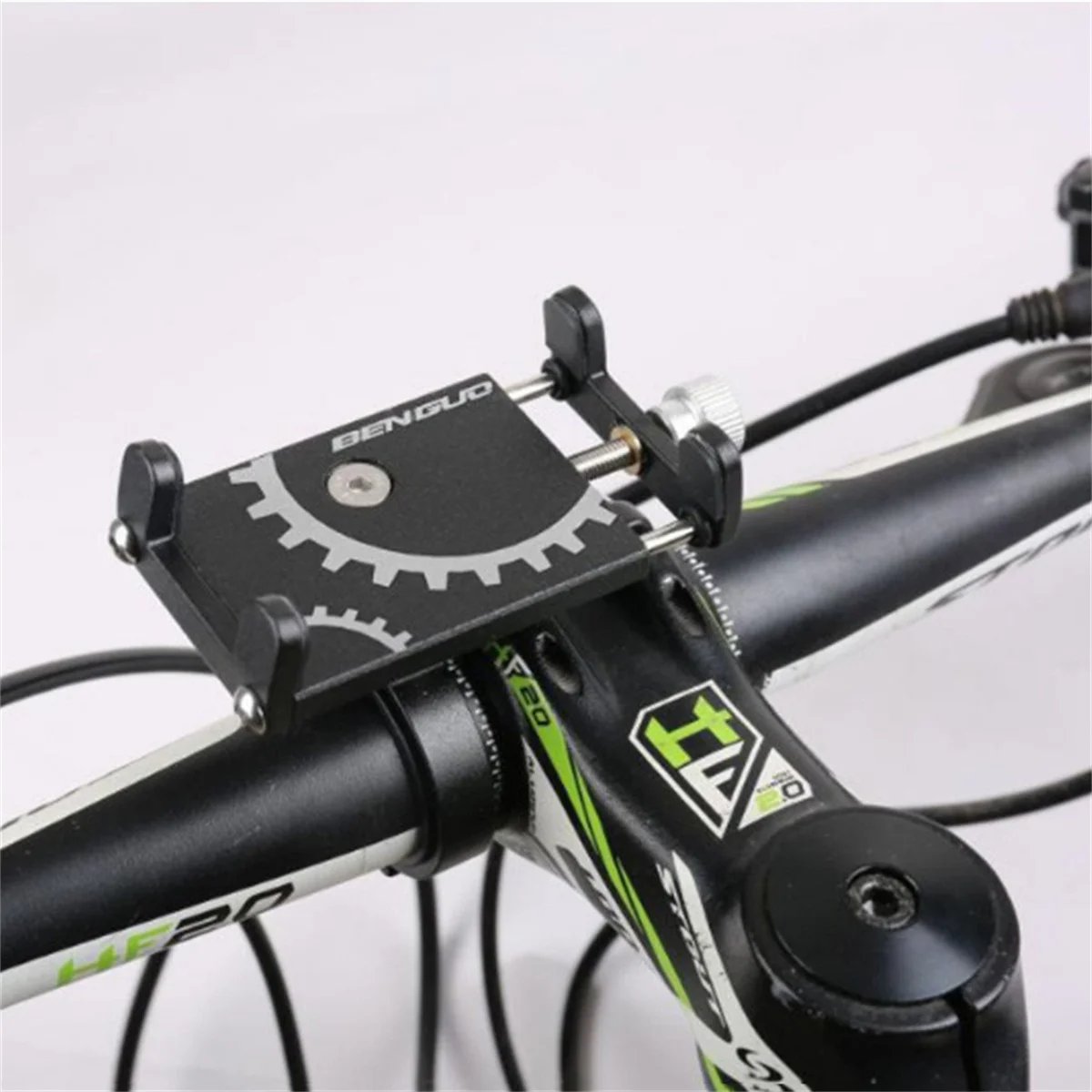 

1pcs Bicycle riding phone holder aluminum alloy fixed navigation battery electric bike motorcycle phone holder