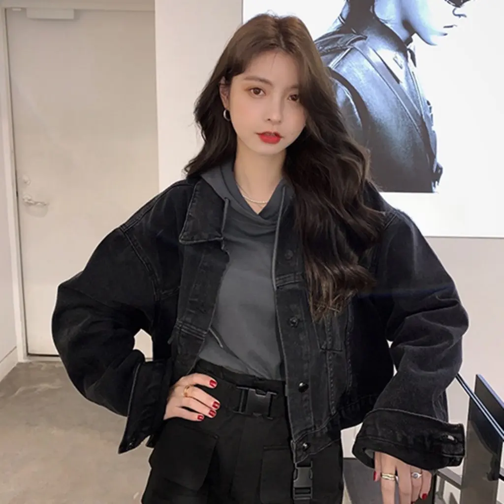 Veste en jean courte noire à manches chauve-souris pour femmes, veste d'étudiant ample de Style coréen Bf Hong Kong tendance pour le printemps et l'automne