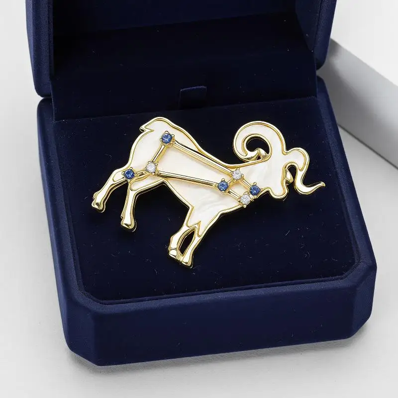 Aries Zodiac Goat Brooch Eye-catching Shiny Rhinestone Star Detail Light Alloy Pin for Suit Bag Valentine's Day Gift for Lover