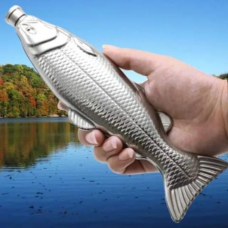 Fish Shape 304 Stainless Steel Mini Hip Flask 4.5oz Portable Alcohol Flask Laser Engraved Novelty Gift for Men Outdoor Drinking