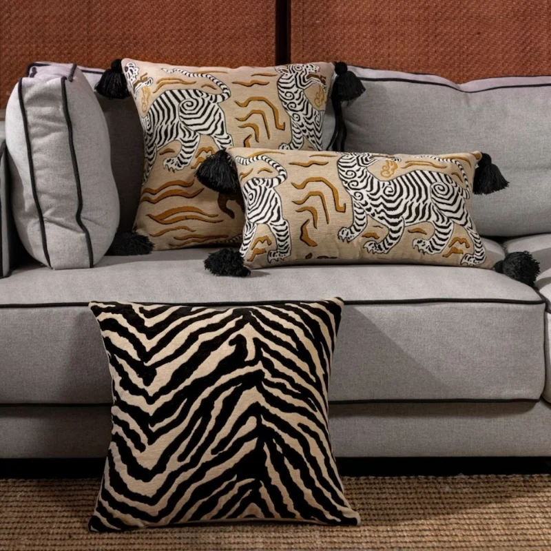 Chinese Tiger Jacaquard Pillows Retro Luxury Animal Cushion Case Modern Khaki Decorative Pillow Cover For Sofa Chair Home Decor