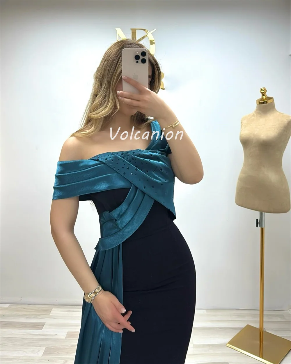 

Customized Sexy Exquisite Jersey Criss-Cross Ruched Straight Off-the-shoulder Long Dresses Bespoke Occasion Dresses High Quality
