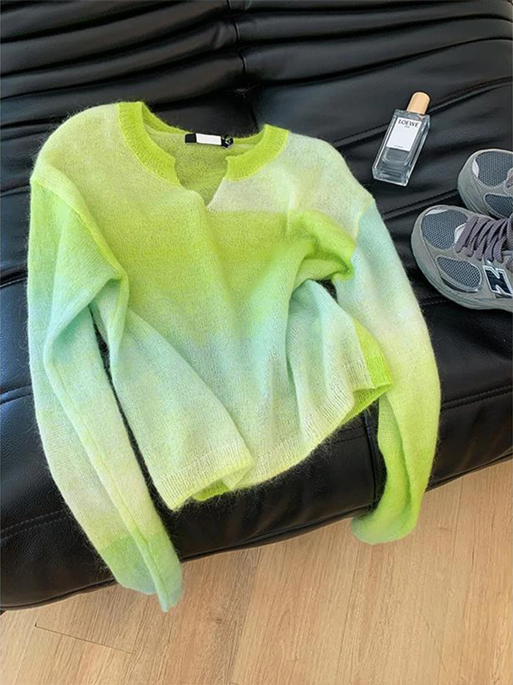 Women's Light Green Pullover Knitted Sweater Harajuku Y2k 90s Aesthetic Long Sleeves V-Neck Sweater Vintage 2000s Clothes Autumn